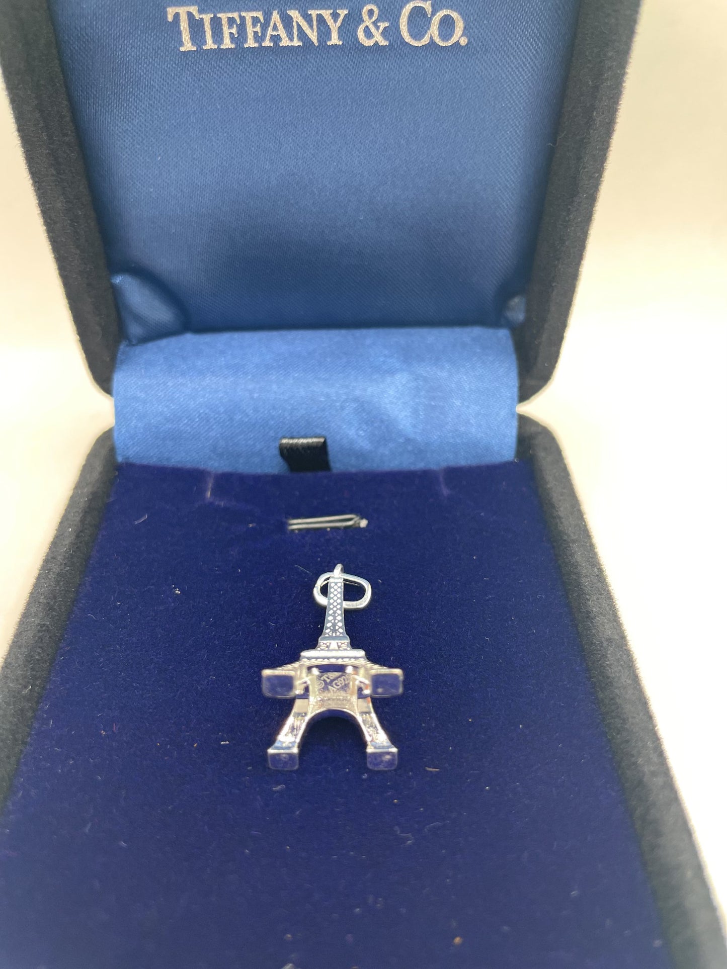 Tiffany & Co Sterling Silver 925 Eiffel Tower Pendant & Necklace Set 17in