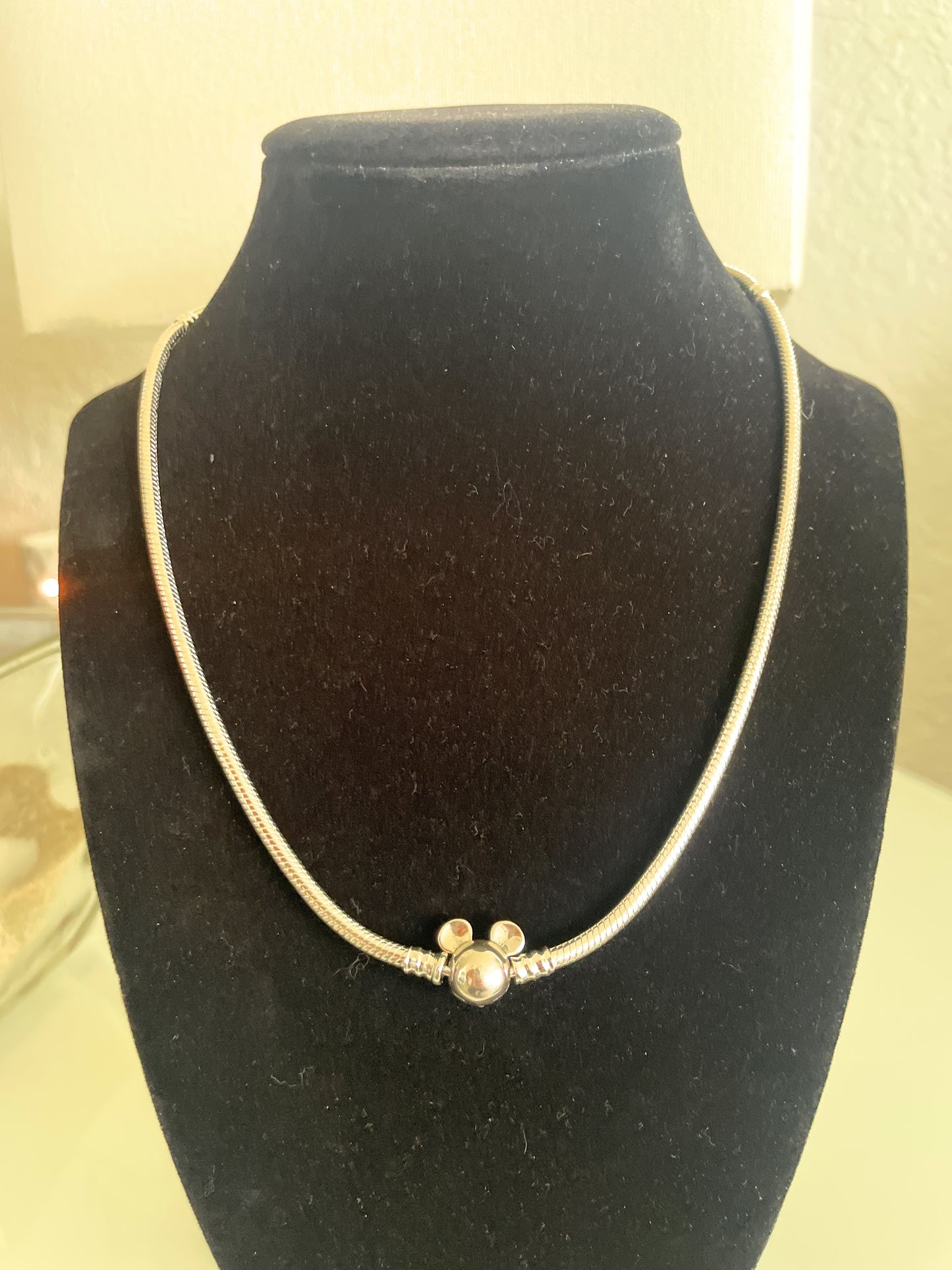 NEW 100% Authentic PANDORA 925 Ale Disney Mickey Mouse Chain Necklace 393529C00