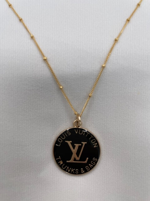 AUTHENTIC LOUIS VUITTON BLACK AND GOLD ZIPPER PULL BUTTON NECKLACE