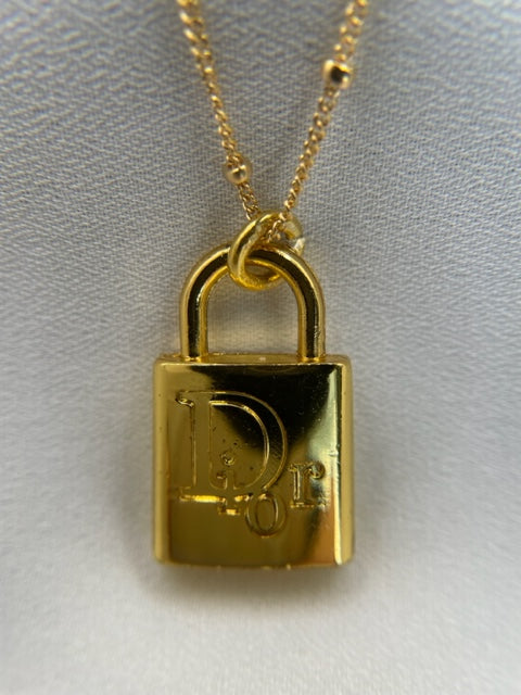 VINTAGE DIOR PADLOCK PENDANT VERMEIL NECKLACE